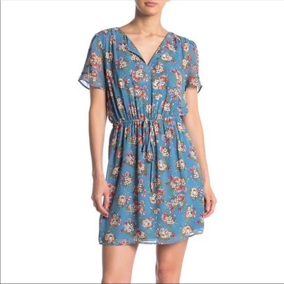 DR2 Dresses & Skirts - DR2 Daniel Rainn Floral Dress